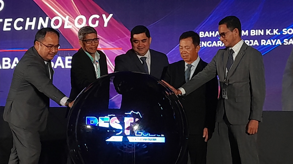 Sabah Deputy Chief Minister Datuk Seri Dr Joachim Gunsalam launching BEST Conference 2026
